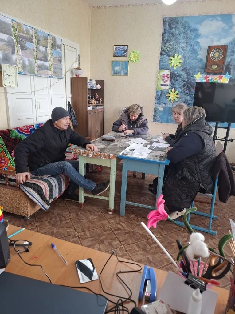 Сегодня руководитель Коньковского территориального отдела провела выездную рабочую встречу с сотрудниками Самсоновского сельского клуба Сегодня руководитель Коньковского территориального отдела провела выездную рабочую встречу с сотрудниками Самсоновского сельского клуба