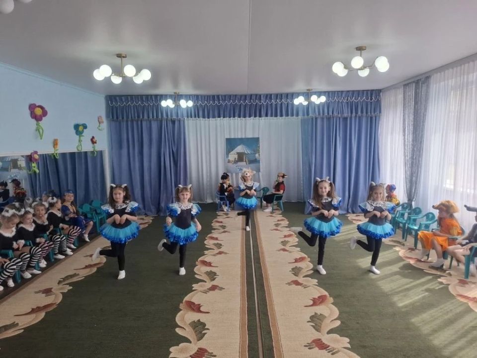 В рамках мероприятий, посвященных Году единства народов России, воспитанники подготовительных групп ГБДОУ «ДЕТСКИЙ САД № 186 Г.О. МАКЕЕВКА» ДНР провели инсценировку поучительной башкирской народной сказки «Четыре друга» В рамках мероприятий, посвященных Году единства народов России, воспитанники подготовительных групп ГБДОУ «ДЕТСКИЙ САД № 186 Г.О. МАКЕЕВКА» ДНР провели инсценировку поучительной башкирской народной сказки «Четыре друга»