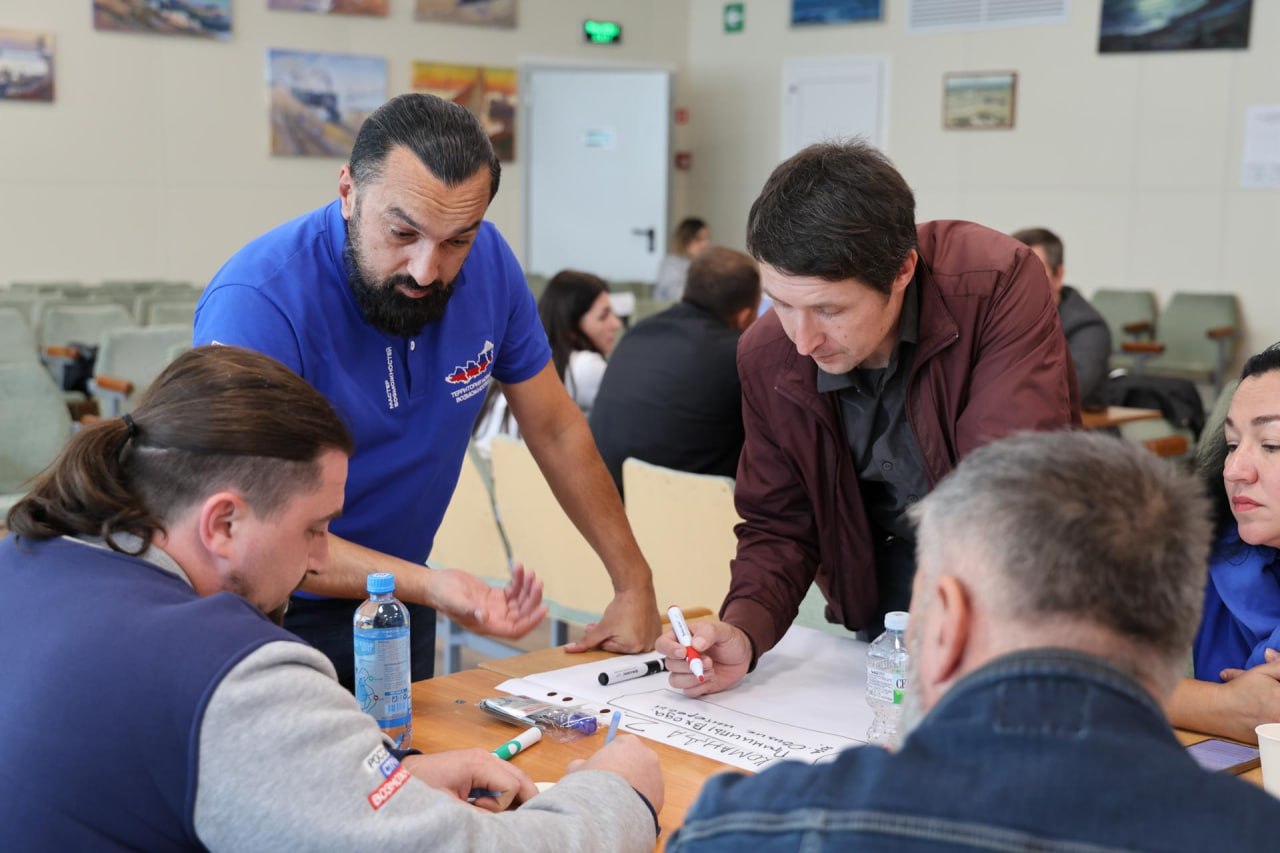 Жители Донбасса и Новороссии вместе с Президентской платформой создадут социальные инициативы для улучшения жизни