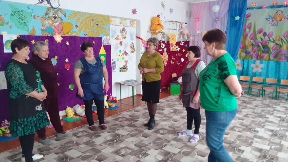 Белояровском детском саду состоялась встреча с трудовым коллективом