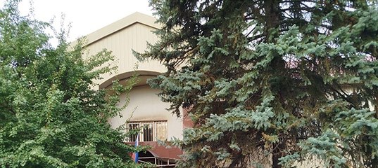 Будённовский межрайонный суд г. Донецка привлёк к административной ответственности гражданина за несоблюдение требований, предписанных дорожными знаками или разметкой проезжей части дороги