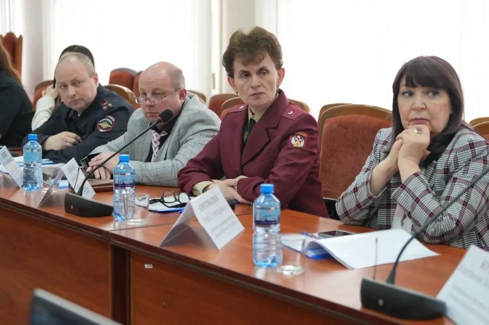 Вице-премьер Лариса Толстыкина на заседании Межведомственной комиссии по вопросам организации отдыха и оздоровления детей обсудила с коллегами летнюю оздоровительную кампанию 2026 года Вице-премьер Лариса Толстыкина на заседании Межведомственной комиссии по вопросам организации отдыха и оздоровления детей обсудила с коллегами летнюю оздоровительную кампанию 2026 года