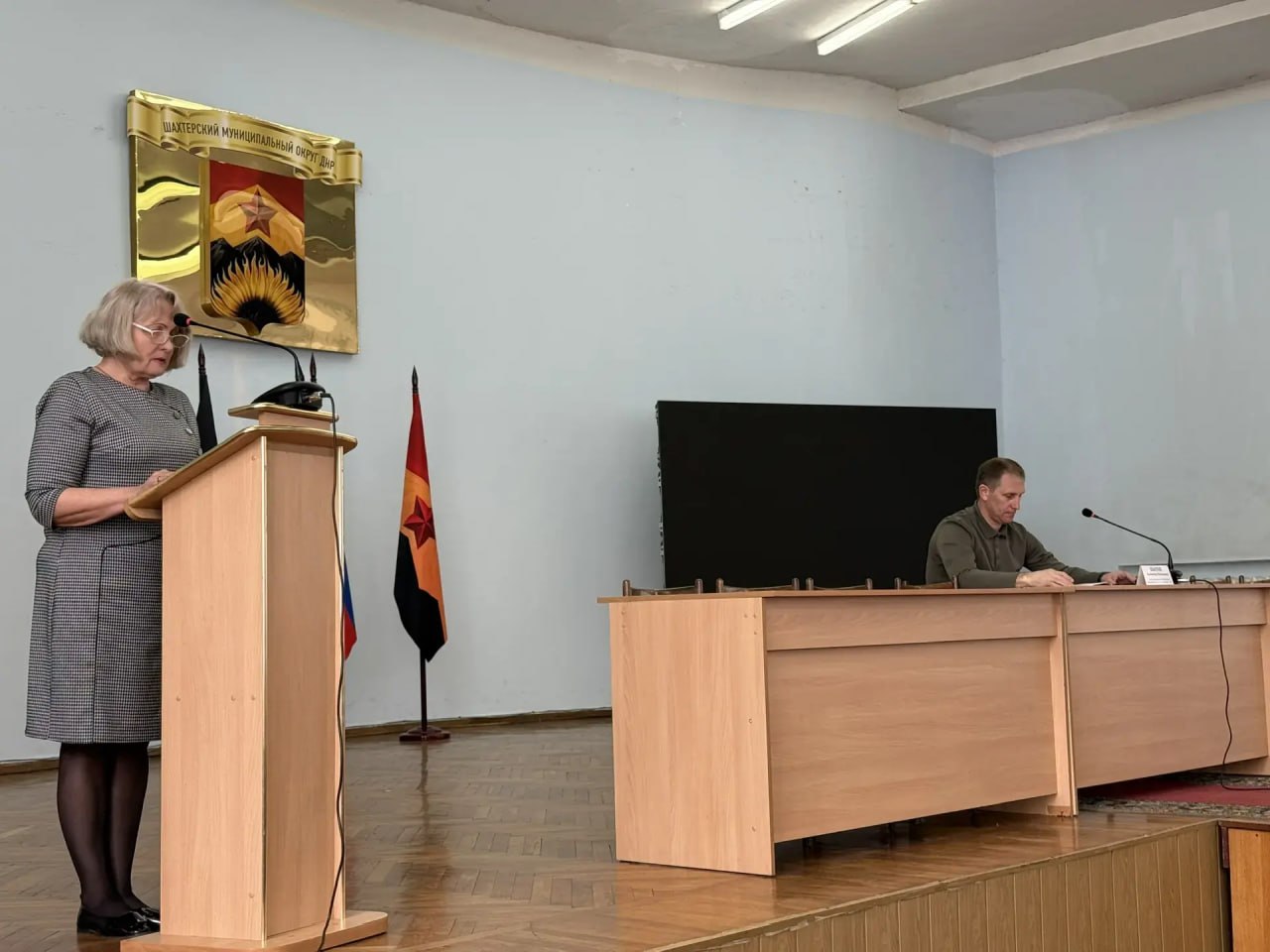 В администрации Шахтерского округа провели аппаратное совещание В администрации Шахтерского округа провели аппаратное совещание