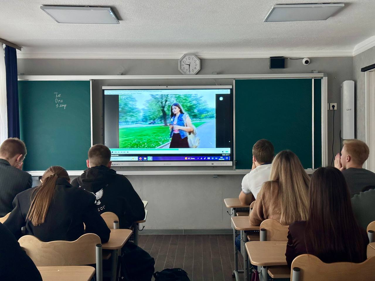 Продолжаем помогать развивать критическое мышление Продолжаем помогать развивать критическое мышление