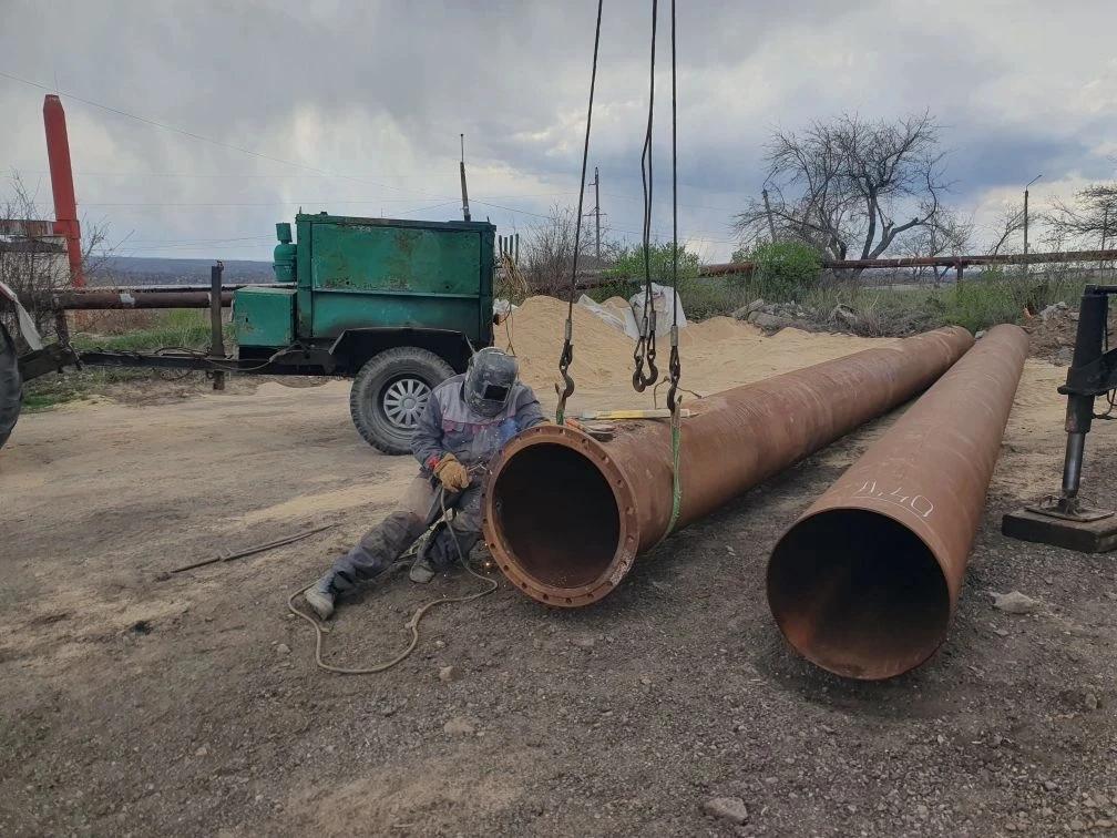 Кузбасский аварийно-восстановительный отряд продолжает работу в Горловке Кузбасский аварийно-восстановительный отряд продолжает работу в Горловке