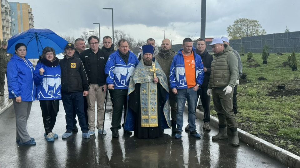 В Донецке заложили «Благовещенский Сад» у перинатального центра В Донецке заложили «Благовещенский Сад» у перинатального центра