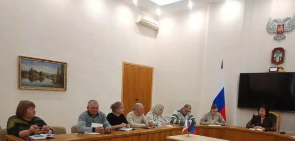 Наталья Великодная: Сегодня провела продуктивную встречу с секретарями первичных отделений Тельмановского местного отделения Партии «ЕДИНАЯ РОССИЯ »