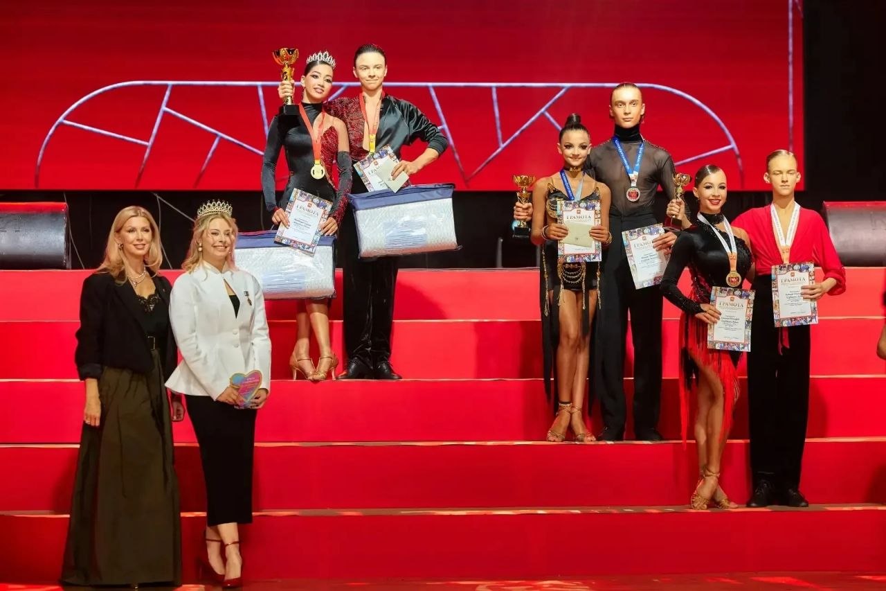 46 юных танцоров из Донбасса приняли участие в Кубке губернатора Челябинской области по танцевальному спорту «Южный Урал танцует»