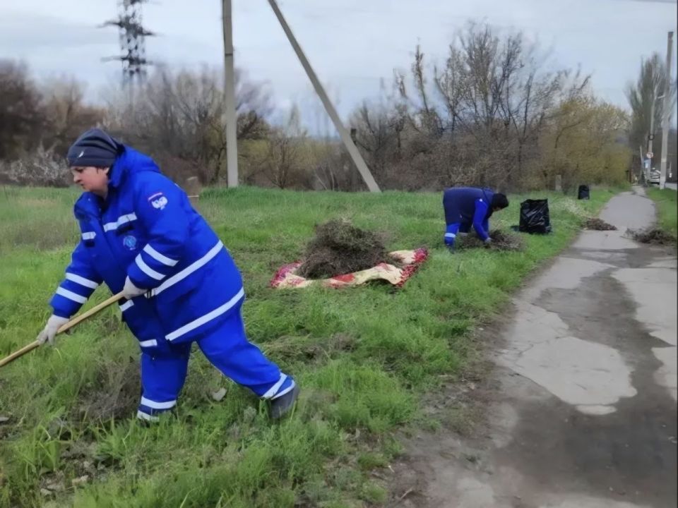 Александр Шатов: Жители Шахтерского округа присоединились к общереспубликанскому субботнику Александр Шатов: Жители Шахтерского округа присоединились к общереспубликанскому субботнику