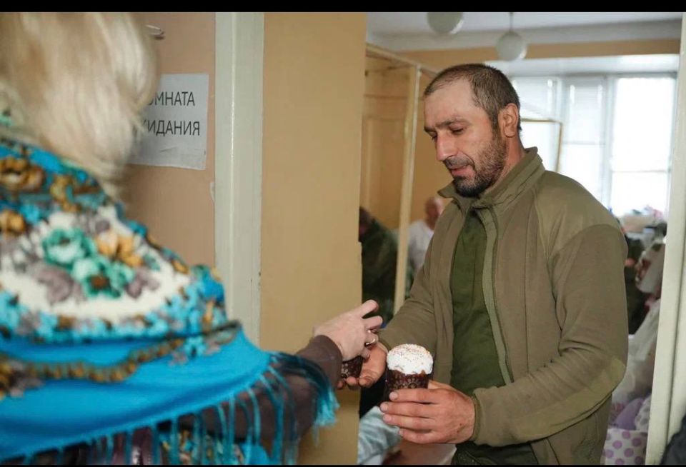 Пасхальные куличи для защитников России Пасхальные куличи для защитников России