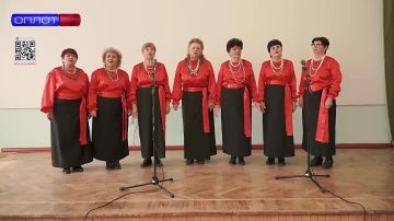 Поехали в Дебальцево!. Что мы нашли по дороге в город? Где живут самые модные бабули и кто нас вдохновил на полезные дела ? Приятного просмотра, команда «Поехали»