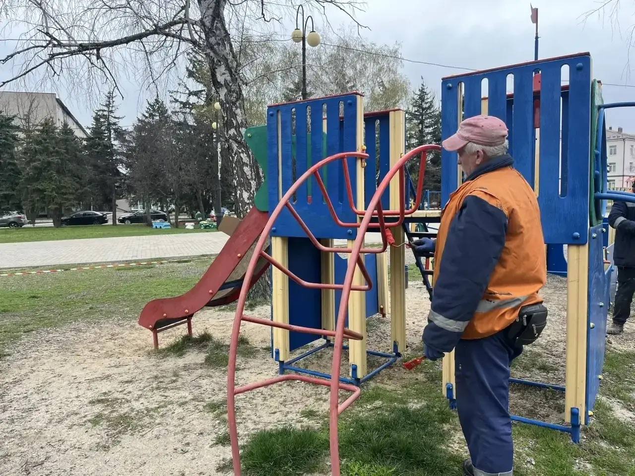 О работах МУП «Простор». МУП «Простор» ежедневно выполняет все необходимые работы по содержанию городских улиц О работах МУП «Простор». МУП «Простор» ежедневно выполняет все необходимые работы по содержанию городских улиц