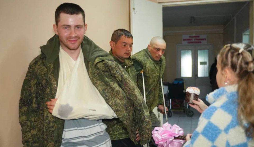Пасхальные куличи для защитников России Пасхальные куличи для защитников России
