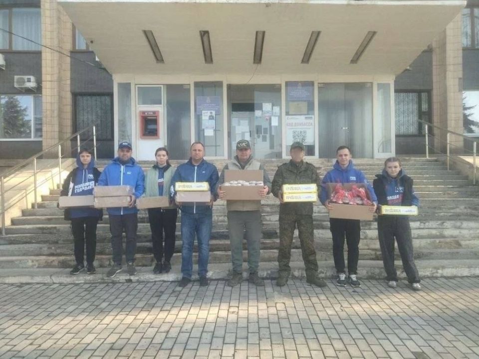 Частичка дома на передовой: пасхальные куличи отправились к нашим защитникам Частичка дома на передовой: пасхальные куличи отправились к нашим защитникам