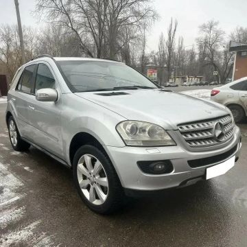 1 300 �.p. Mercedes-Benz M-�����, 2008 �.�