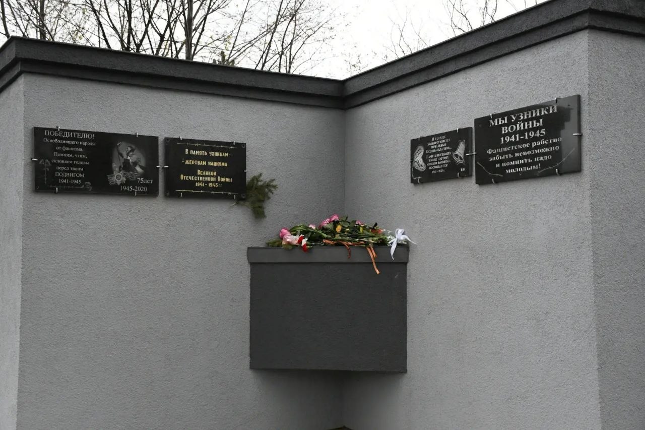 Александр Шатов: В Кировском состоялась памятная церемония возложения цветов Александр Шатов: В Кировском состоялась памятная церемония возложения цветов