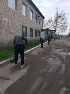 Александр Пеняев: Работники коммунальной сферы Ясиноватой работают над созданием в нашем округе комфортной среды для жизни не только в будни – по долгу службы, но и в выходные – по долгу совести