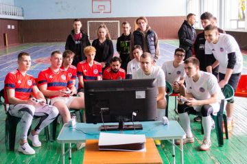 Развиваем фиджитал-футбол в Республике