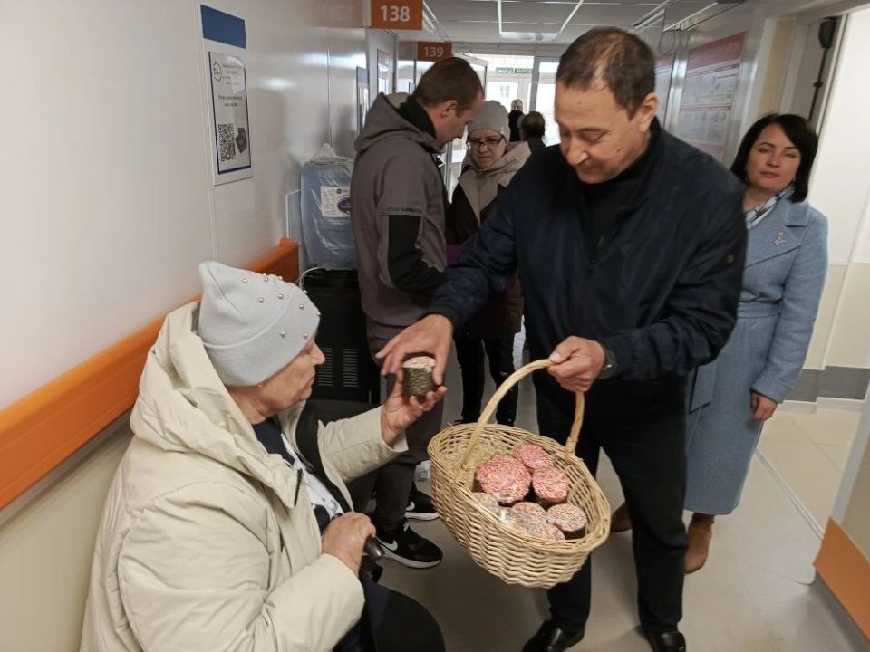 Константин Зинченко: Светлая седмица: благодарность тем, кто защищает и тем, кто помогает исцеляться Константин Зинченко: Светлая седмица: благодарность тем, кто защищает и тем, кто помогает исцеляться