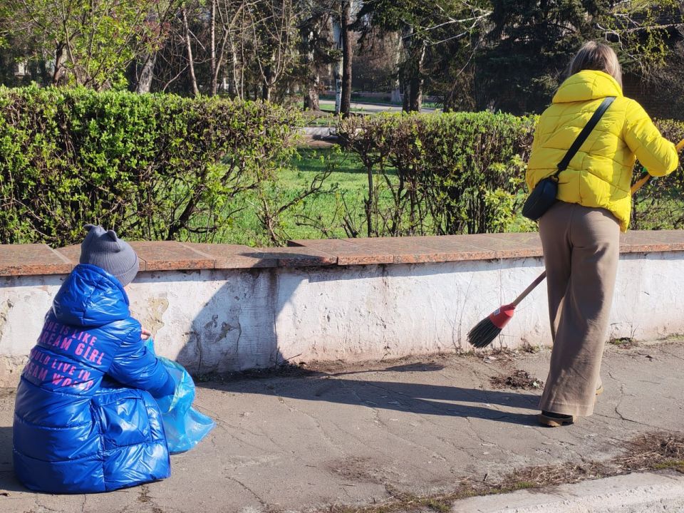 Общими усилиями к чистому городу Общими усилиями к чистому городу