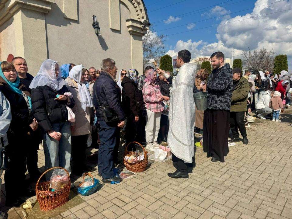 ������� �������� ����� � �����-�������� ������ �������