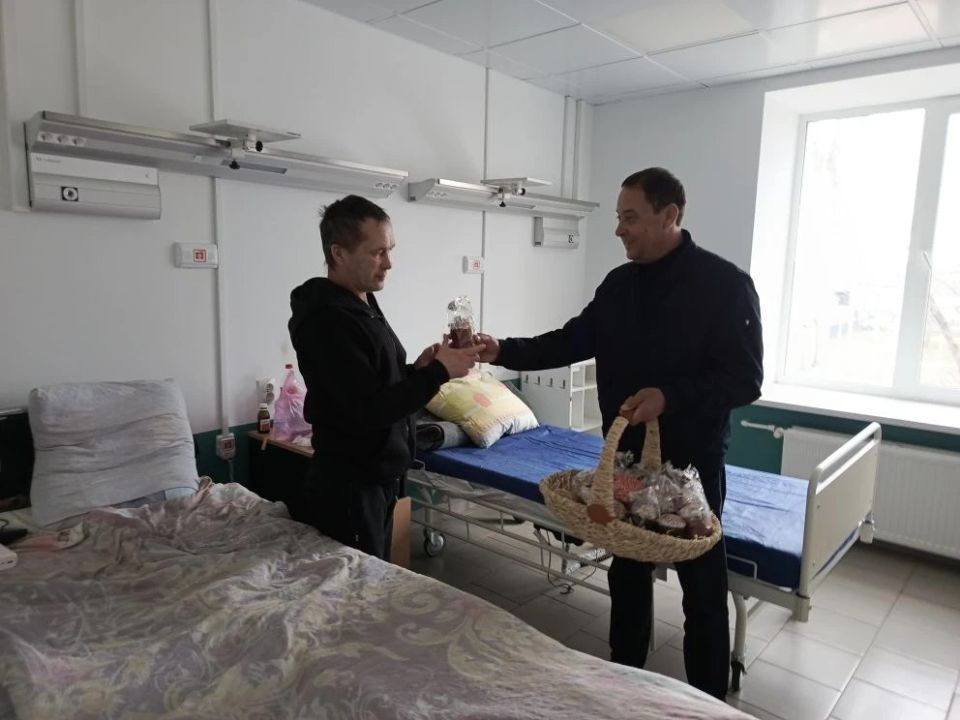 Константин Зинченко: Светлая седмица: благодарность тем, кто защищает и тем, кто помогает исцеляться Константин Зинченко: Светлая седмица: благодарность тем, кто защищает и тем, кто помогает исцеляться