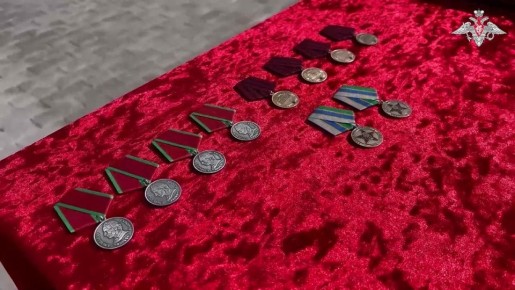 ���������� ������: ������ 1642-�� ���������� ��������������� ��������� ����� 90-� ����������� �������� ������� ����������� ������ ������� ��������������� �������