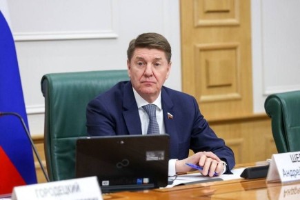 Александр Волошин: #работа_в_СФ. Сегодня в Совете Федерации прошло очередное заседание Комитета по федеративному устройству, региональной политике, местному самоуправлению и делам Севера под председательством Андрея...