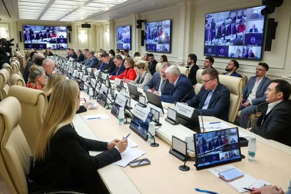 Наталья Никонорова: Сегодня в верхней палате российского парламента обсуждали вопрос нарушений в части введения в заблуждение потребителей относительно качественного состава продуктов питания Наталья Никонорова: Сегодня в верхней палате российского парламента обсуждали вопрос нарушений в части введения в заблуждение потребителей относительно качественного состава продуктов питания
