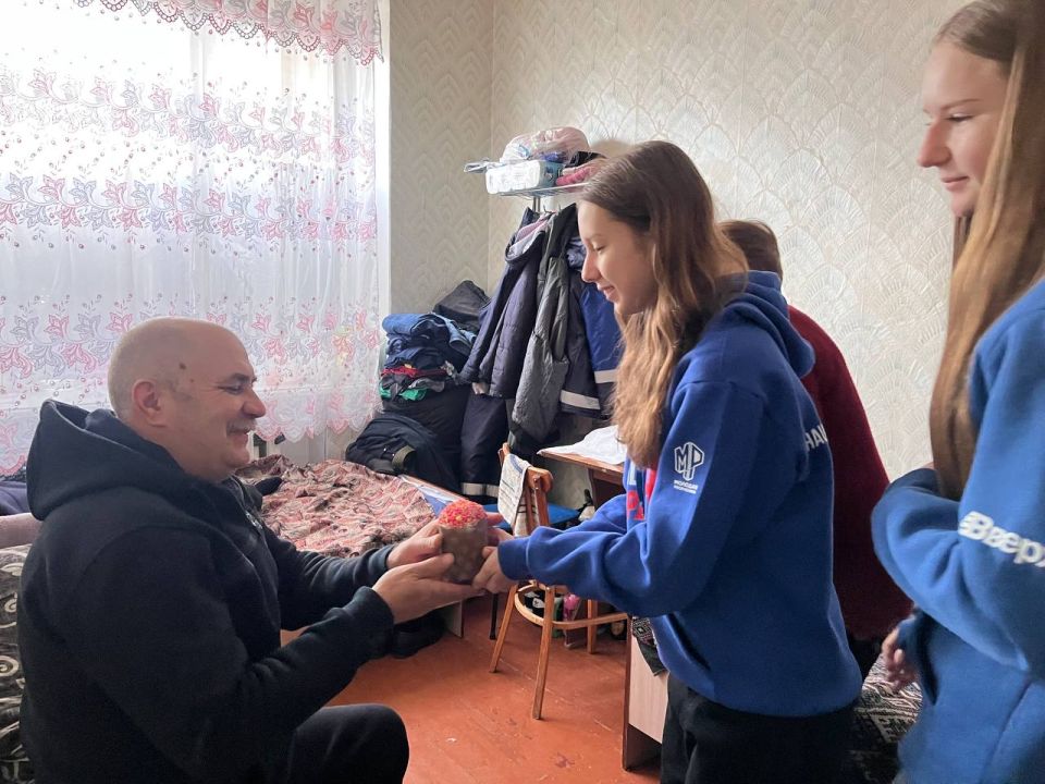 С праздником Светлой Пасхи! С праздником Светлой Пасхи!