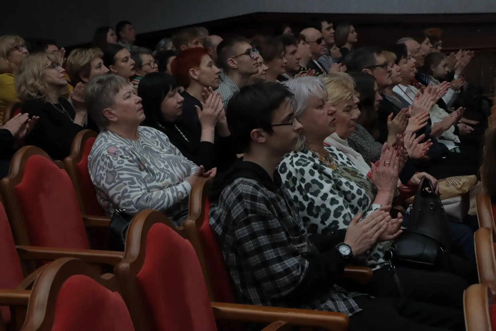 Брянский и Донецкий оркестры выступили на одной сцене Брянский и Донецкий оркестры выступили на одной сцене