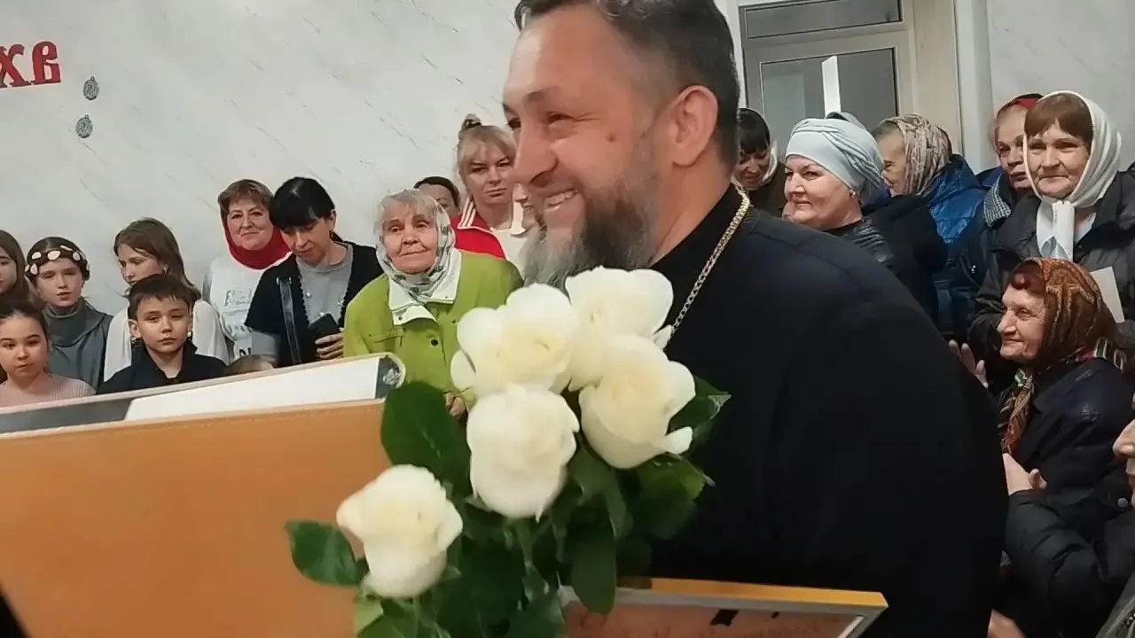 В воскресной школе "Росток", при Свято-Владимирском храме города Ясиноватая, прошел утренник, посвященный главному христианскому празднику Пасхе В воскресной школе "Росток", при Свято-Владимирском храме города Ясиноватая, прошел утренник, посвященный главному христианскому празднику Пасхе