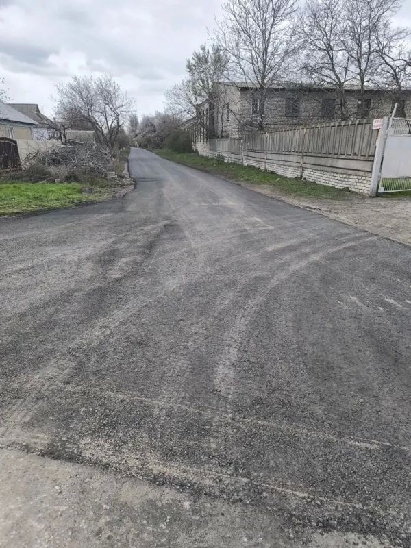 Специалистами шеф-региона Нижегородской области выполняются работы по ремонту асфальтового покрытия по пер Специалистами шеф-региона Нижегородской области выполняются работы по ремонту асфальтового покрытия по пер