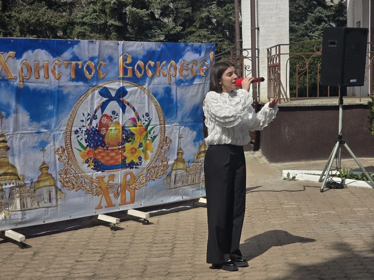 Светлый праздник Пасхи прошел в Докучаевске Светлый праздник Пасхи прошел в Докучаевске