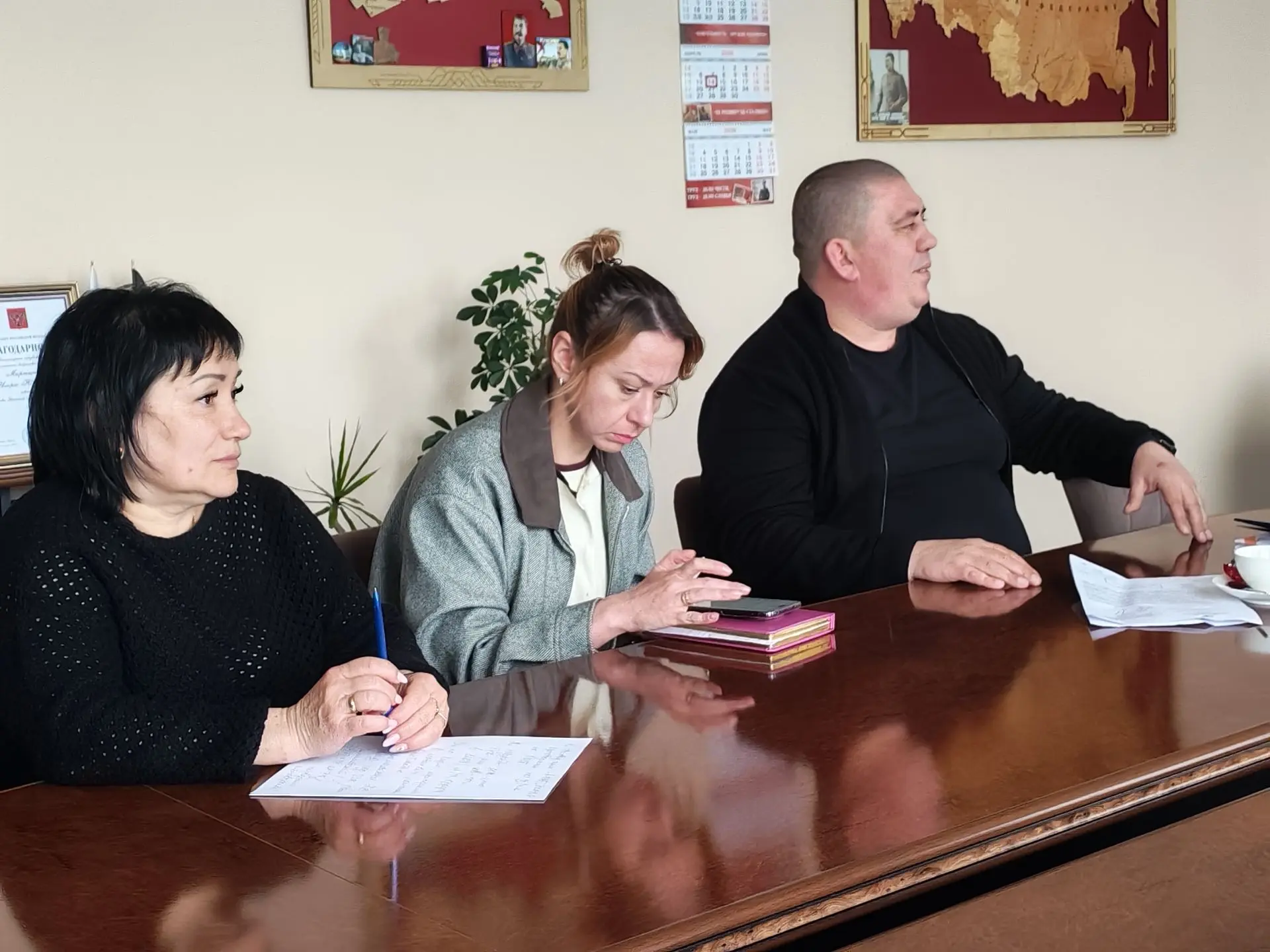 Игорь Мартынов: Провёл рабочее совещание с представителями производственных участков Енакиевского филиала ЕРФ по управлению МКД ДНР и ДЖКХиМС Игорь Мартынов: Провёл рабочее совещание с представителями производственных участков Енакиевского филиала ЕРФ по управлению МКД ДНР и ДЖКХиМС