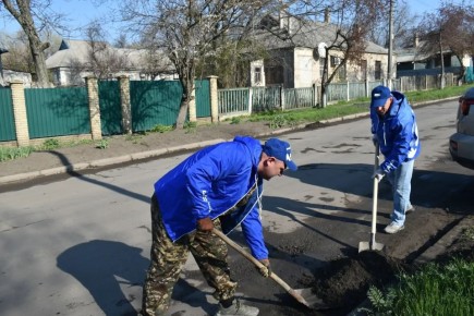 Амвросиевский округ присоединился к республиканскому субботнику 11 апреля