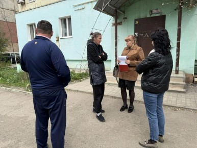 По поручению Главы ДНР Дениса Пушилина, 14 апреля, заместитель руководителя Управы Кировского внутригородского района Администрации городского округа Макеевка Донецкой Народной Республики Ирина Воронина провела встречу с...