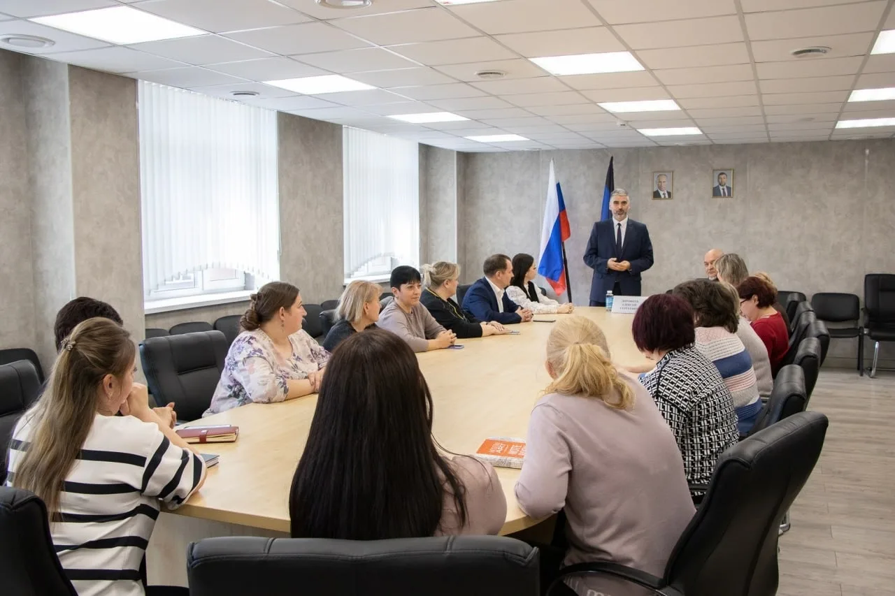 Рабочая поездка Алексея Дорофеева в Мариуполь Рабочая поездка Алексея Дорофеева в Мариуполь