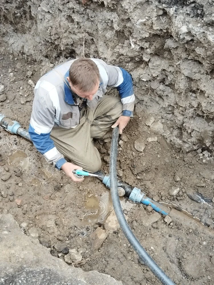 Аварийно-ремонтные бригады Ленобласти выполняют работы по заявкам жителей Енакиево Аварийно-ремонтные бригады Ленобласти выполняют работы по заявкам жителей Енакиево