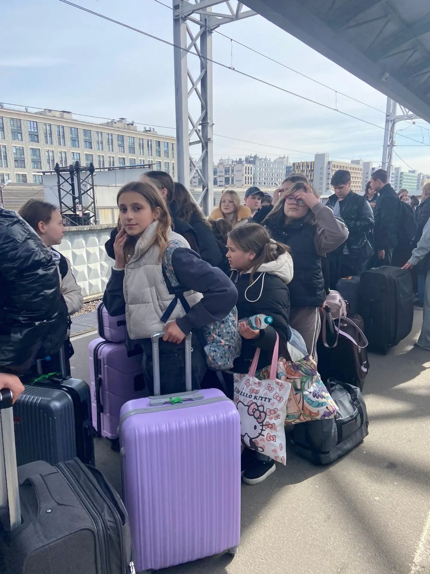 Ленобласть приняла на отдых 100 детей из Енакиево Ленобласть приняла на отдых 100 детей из Енакиево