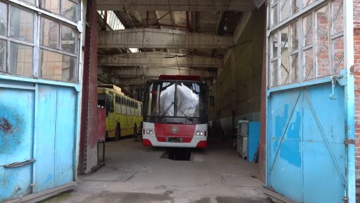 Туляки передали в Горловку новые автобусы