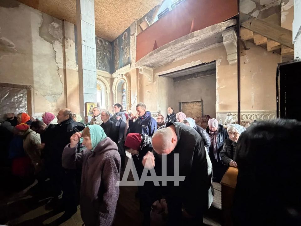 ФОТО: В донецком монастыре отпраздновали день Иверской иконы Божьей матери ФОТО: В донецком монастыре отпраздновали день Иверской иконы Божьей матери