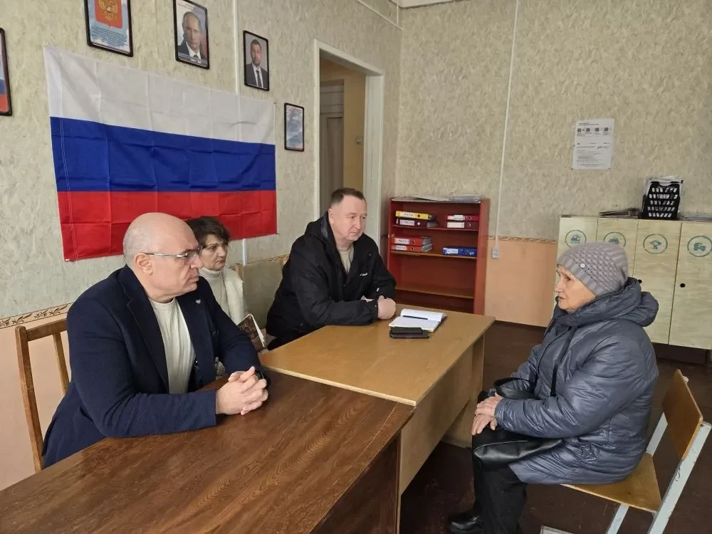 В Дебальцево прошла встреча с ветеранами СВО и семьями погибших бойцов