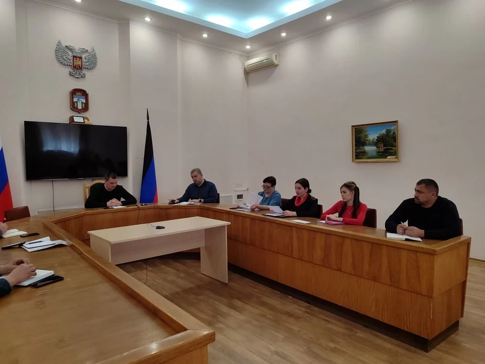 15 апреля состоялось заседание комиссии по обеспечению безопасности дорожного движения на территории Тельмановского муниципального округа 15 апреля состоялось заседание комиссии по обеспечению безопасности дорожного движения на территории Тельмановского муниципального округа