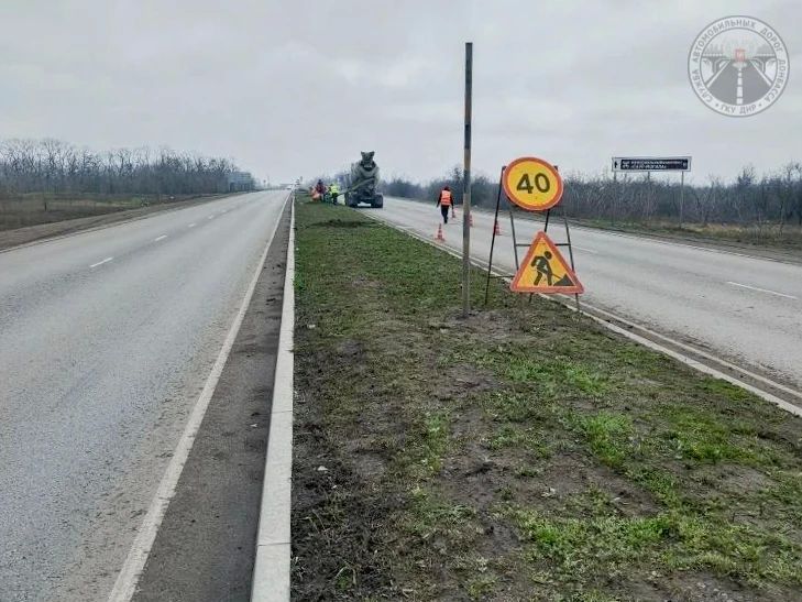 Продолжаем мероприятия по устройству искусственного электрического освещения на автомобильной дороге 21К02 Донецк - Макеевка - Торез - до границы Луганской Народной Республики Продолжаем мероприятия по устройству искусственного электрического освещения на автомобильной дороге 21К02 Донецк - Макеевка - Торез - до границы Луганской Народной Республики