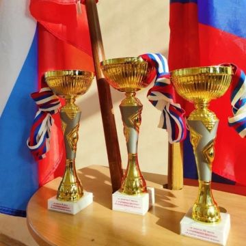 Сектор физической культуры и спорта Администрации Мангушского муниципального округа приглашает подписаться на наш информационный канал!