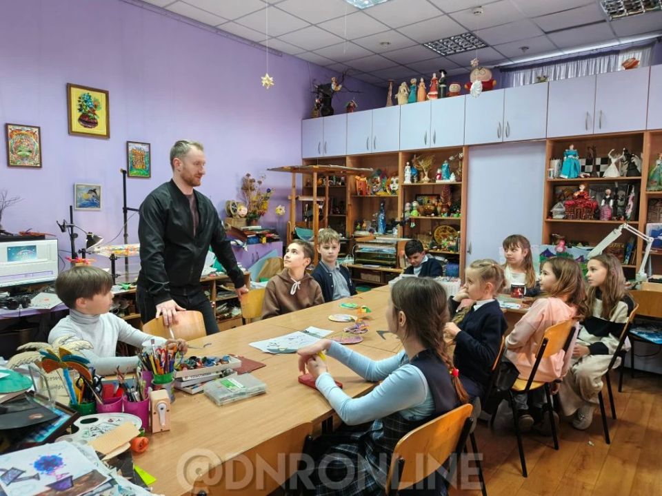 Юные мультипликаторы подготовили анимацию ко Дню космонавтики и юбилею Берегового Юные мультипликаторы подготовили анимацию ко Дню космонавтики и юбилею Берегового