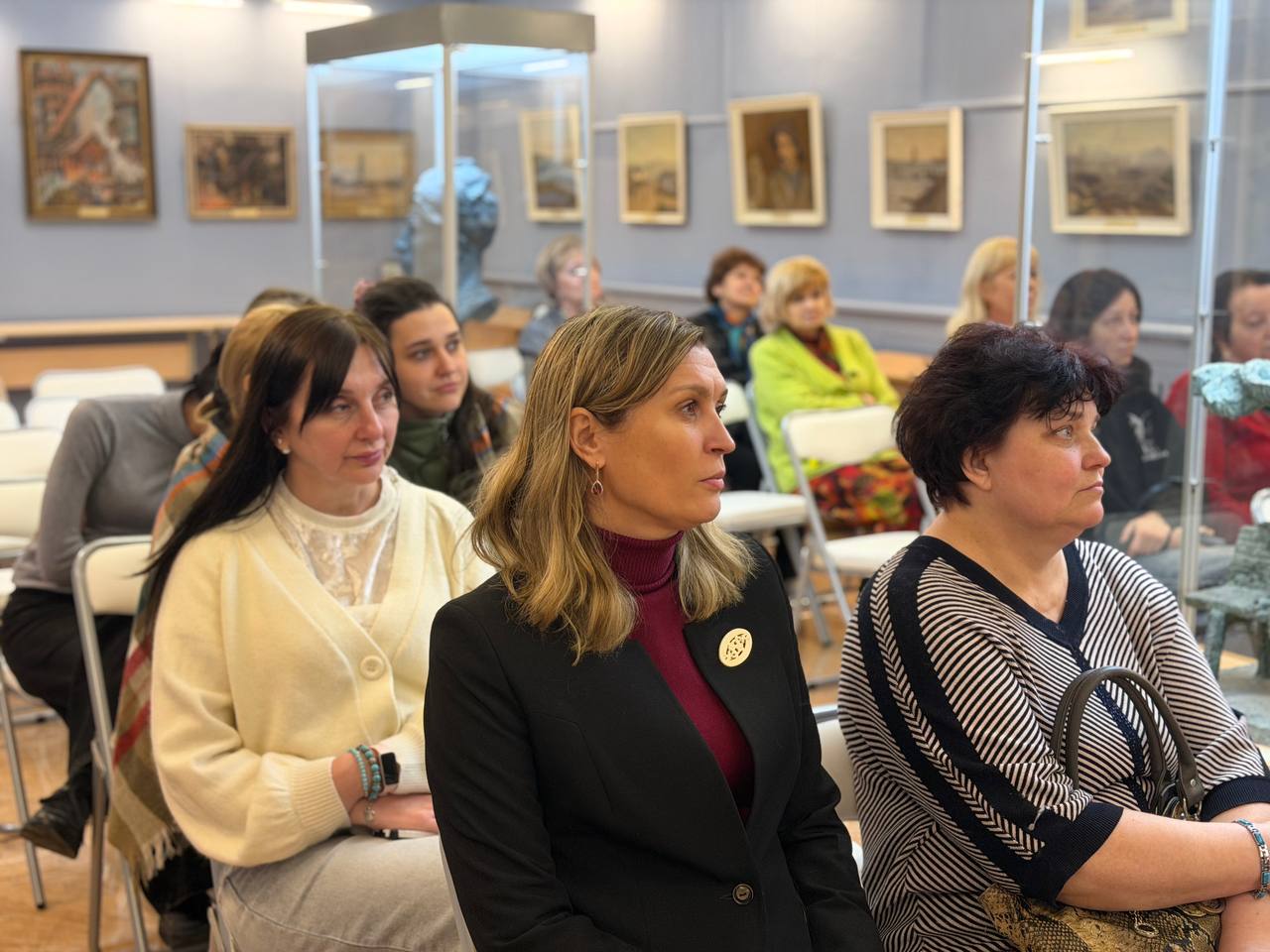 По поручению Главы ДНР Дениса Пушилина в Ворошиловском внутригородском районе продолжаются встречи с населением По поручению Главы ДНР Дениса Пушилина в Ворошиловском внутригородском районе продолжаются встречи с населением