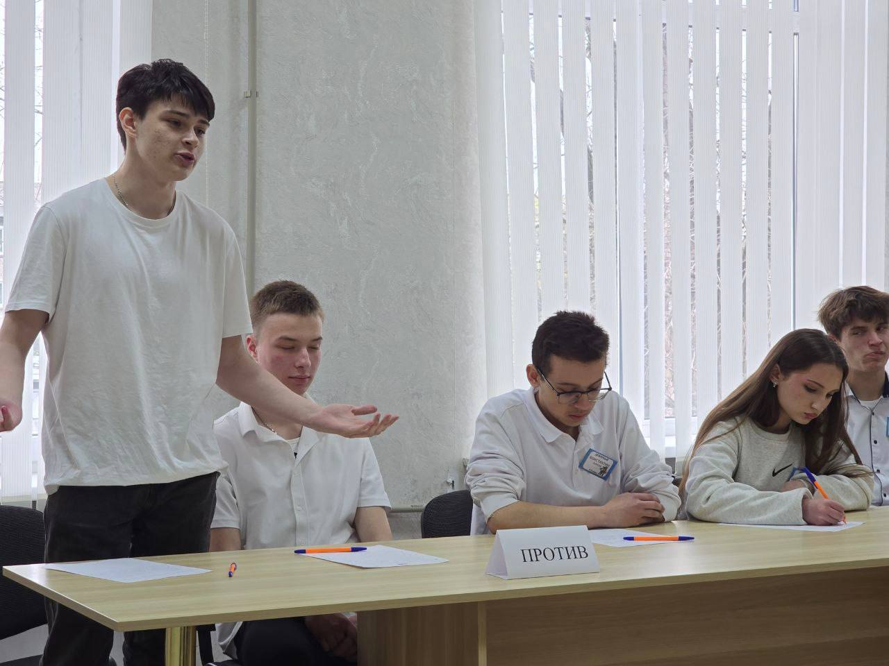 ИИ в учебе — вред и польза ИИ в учебе — вред и польза