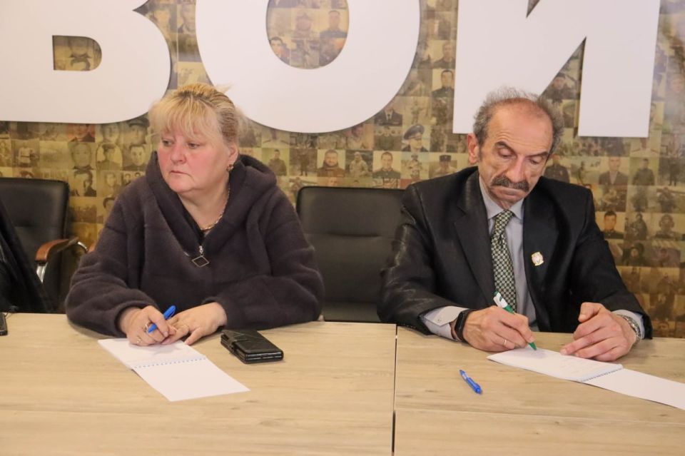 Донецк, Луганск и Ростов-на-Дону поделились лучшими практиками работы национальных общин, органов власти и организаций в сфере сохранения и единения народов России Донецк, Луганск и Ростов-на-Дону поделились лучшими практиками работы национальных общин, органов власти и организаций в сфере сохранения и единения народов России